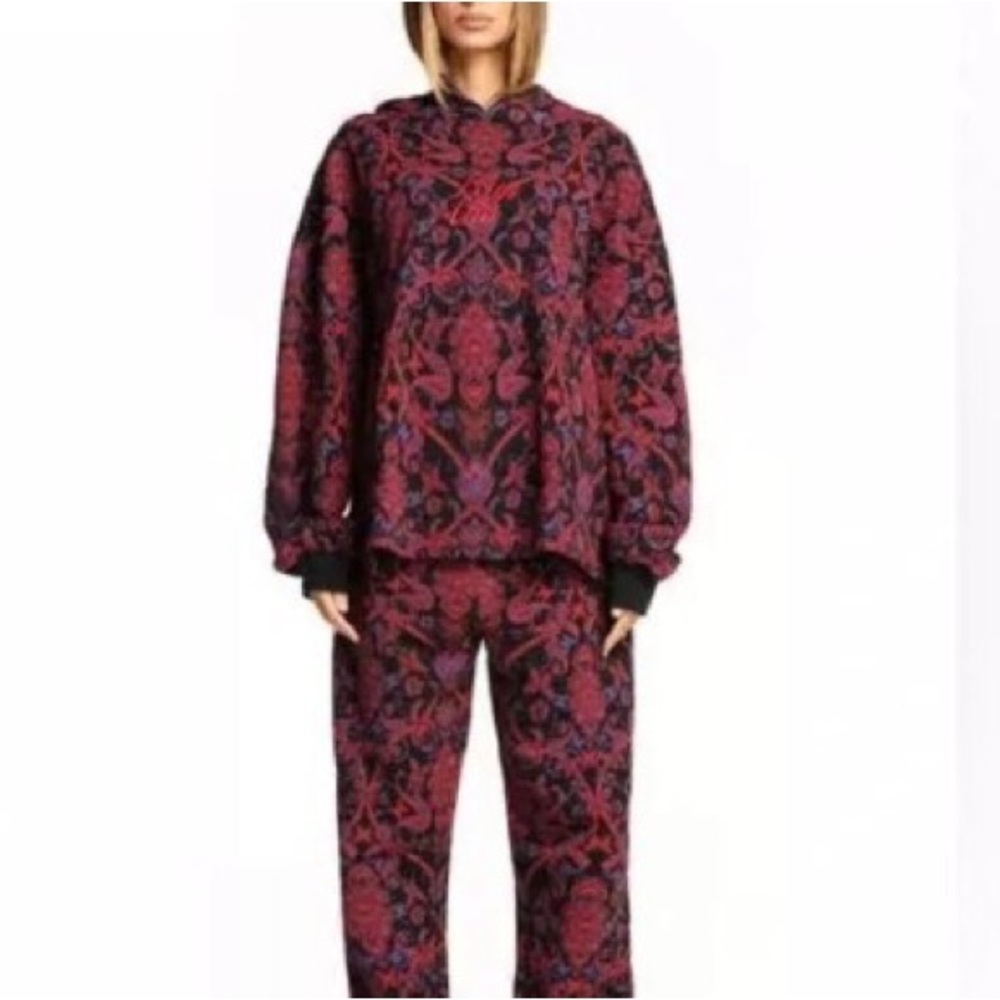 ✨I.AM.GIA Paisley loungewear set